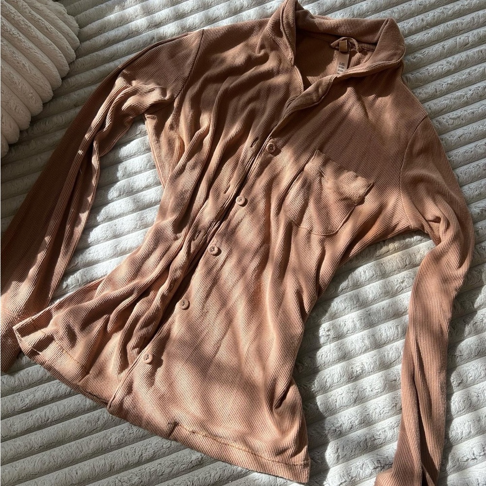 Skims button up PJ top XS